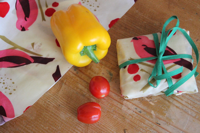 wachstuch-die-umweltfreundliche-alternative-zu-alufolie-co-kat-bliemutopia-170608 Wachstuch – die umweltfreundliche Alternative zu Alufolie & Co