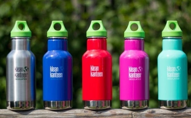 klean-kanteen-flaschen-sind-aus-edelstahl-und-sehr-avocadostore-180627_download Klean Kanteen-Flaschen sind aus Edelstahl und sehr robust.