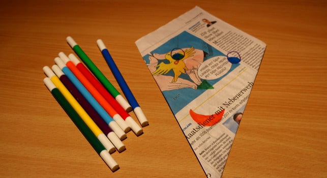 male-deinen-papierdrachen-mit-farbe-bunt-an-chantal-gilbrichutopia-181209_download Male deinen Papierdrachen mit Farbe bunt an.