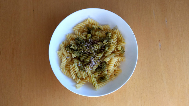 Nudeln kochen in nur einer Minute: Nudeln kochen in nur einer Minute