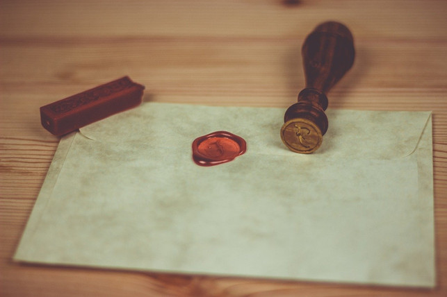 mit-einem-siegel-verleihst-du-deinem-persoenlichen-cc0-pixabay-sik-life-200409_download Mit einem Siegel verleihst du deinem persönlichen Brief etwas ganz besonderes.