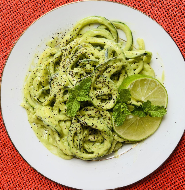 zoodles-sind-schnell-gemachte-low-carb-nudeln-die-cc0-pixabay-creativeckck-230909_download Zoodles sind schnell gemachte Low-Carb-Nudeln, die hervorragend zu Zitrusgeschmäcken passen.