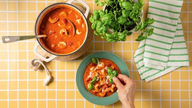 Utopia_enerBiO_Paprikasuppe_Zubereitung_S4_1920x1080