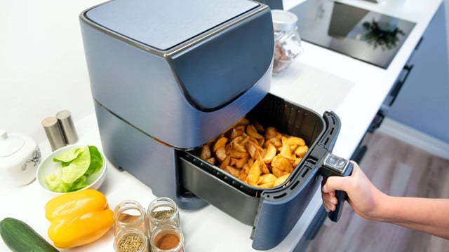 backpapier-im-airfryer-colourboxcompiotr-adamowicz-251120 Backpapier im Airfryer