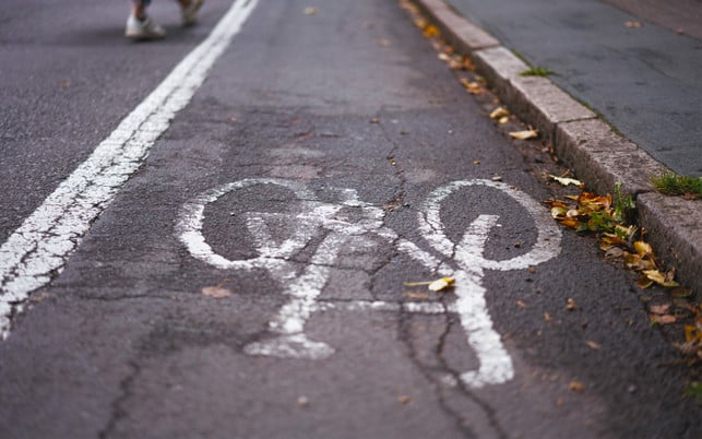 Radwege: Fahrrad-Infrastruktur braucht vielerorts Verbesserungen Radwege: Fahrrad-Infrastruktur braucht vielerorts Verbesserungen