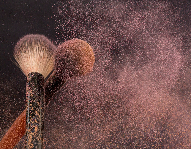 talkum-ist-in-vielen-pflege-und-kosmetikprodukten-cc0-pixabay-murrrphoto-250105_download Talkum ist in vielen Pflege- und Kosmetikprodukten enthalten.