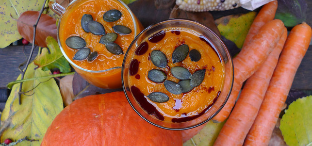 smoothie-herbst-kuerbis-karotte-p-silke-neumanns-161115-1280x600 Kürbis-Smoothie