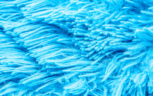 blue deep pile carpet pattern Alle paar Jahre solltest du einen Hochflorteppich auch nass reinigen.
