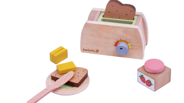 holzspielzeug-nachhaltig-geschenkideen-toaster-211213-1280x720 Holzspielzeug: Nachhaltige Geschenkideen