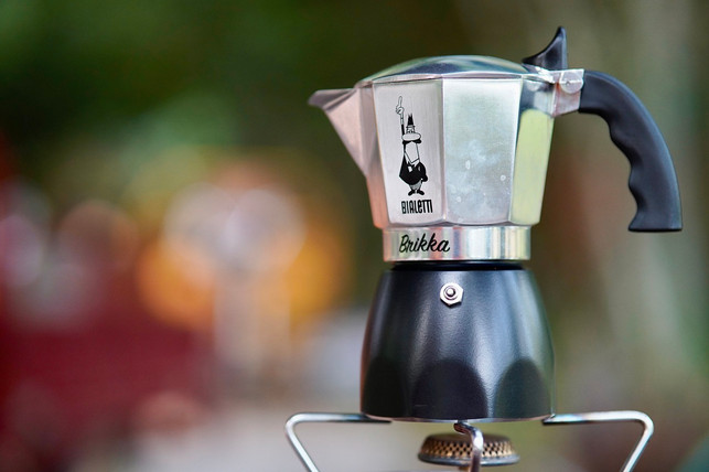 alternativ-kannst-du-deinen-espresso-auch-mit-eine-cc0-pixabay-morn_japan-240423_download Alternativ kannst du deinen Espresso auch mit einem Espressokocher herstellen.