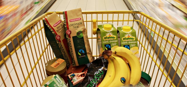 Fairtrade Sortiment Fair gehandelte Produkte mit TransFair-Fairtrade-Siegel