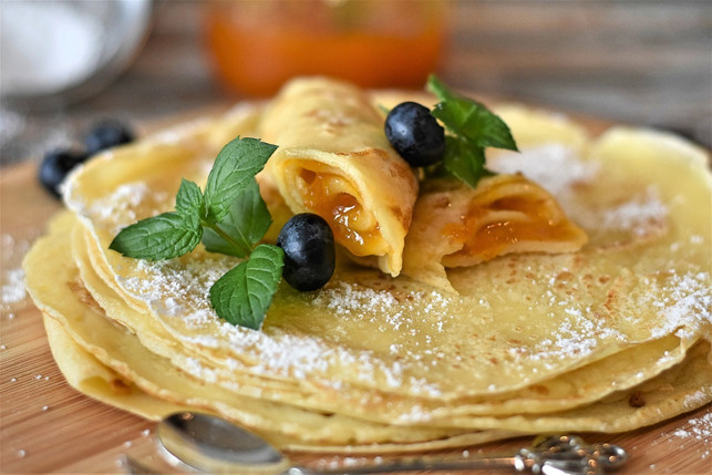 das-klassische-crepes-rezept-einfach-mit-puderzuc-cc0-pixabay-ritae-190824_download Das klassische Crêpes-Rezept: Einfach mit Puderzucker.