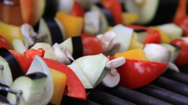 gemuesespiesse-grillen-cc0-pixabay-unijewels-220607 gemüsespieße grillen
