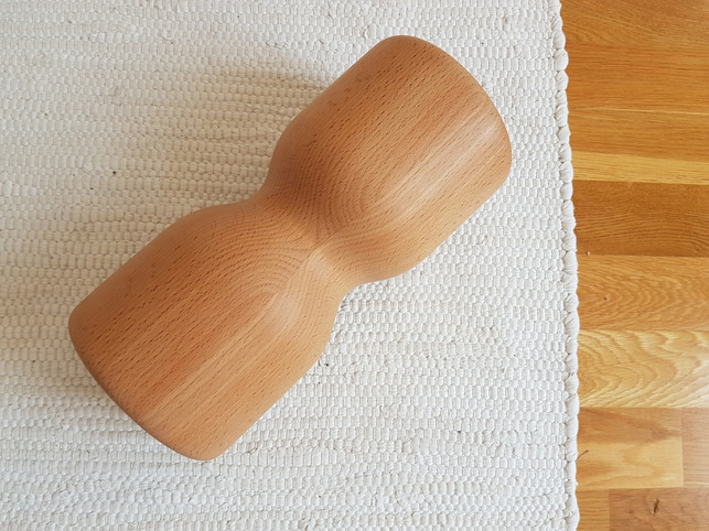 es-gibt-unterschiedlichste-faszienrollen-da-ist-f-charlotte-g-utopia-180627_download Es gibt unterschiedliche Faszienrollen, da ist für jede:n eine Passende dabei.