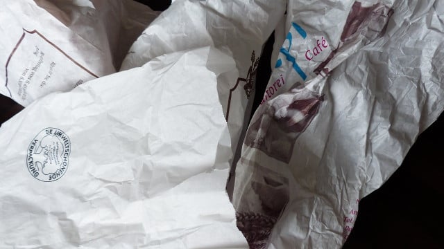 baeckertuete-biomuell-cc0-pixabay-hans-230622 bäckertüte biomüll