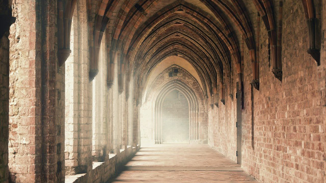 urlaub-im-kloster-cc0-pixabay-peggychoucair-200405 Urlaub im Kloster