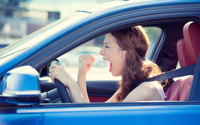 150715-dinge-erschweren-leben-auto-w_pathdoc_1280x800 Zumindest in der Großstadt kostet ein Auto mehr Zeit und Geld als jedes andere Verkehrsmittel