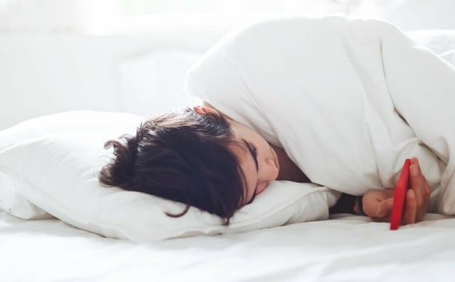 viele-moderne-matratzen-sind-zu-weich-cc0-unsplash-gaelle-marcel-230515_download    Viele moderne Matratzen sind zu weich.