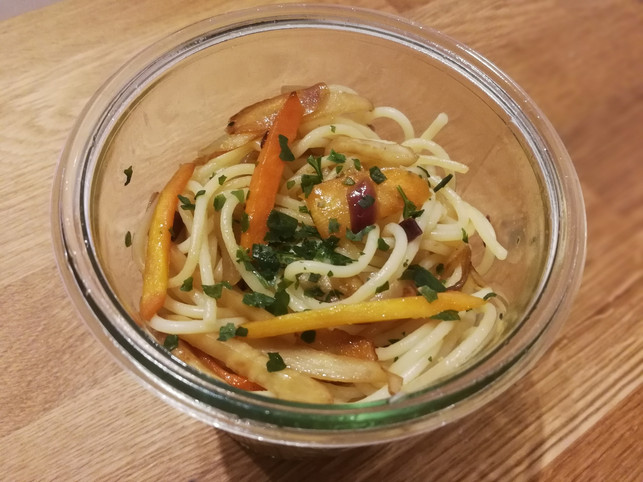 gebratene-nudeln-siedke-utopia-180224_download Gebratene Nudeln