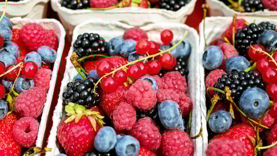 Frische Beeren haben im Herbst keine Saison Frische Beeren haben im Herbst keine Saison
