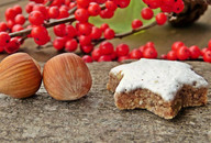 zimtstern-1864664_640 Haselnuss - Haselnüsse