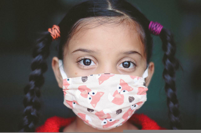 kinder-erkranken-in-der-regel-weniger-stark-an-cor-cc0-pixabay-educadormarcossv-220519_download Kinder erkranken in der Regel weniger stark an Corona als Erwachsene.