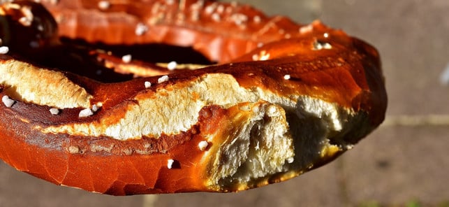 mal-was-anderes-semmelknoedel-aus-altem-laugengebae-cc0-pixabay-alexas_fotos-180725_download Semmelknödel lassen sich auch aus altem Laugengebäck herstellen.