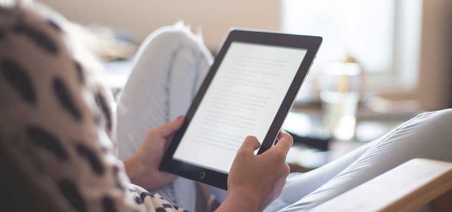 E-Book-Reader im Test: Stiftung Warentest prüft Kindle, Tolino und Co.