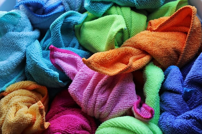 frottee-kann-in-den-unterschiedlichsten-farben-gef-cc0-pixabay-pasja1000-210413_download Frottee kann in den unterschiedlichsten Farben gefärbt sein.