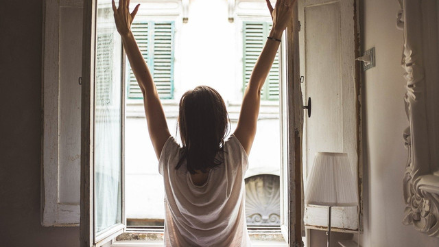 lueften-ist-haeufig-sinnvoller-als-ein-luftreiniger-cc0-pixabay-free-photos-200426_download Lüften ist häufig sinnvoller als ein Luftreiniger.