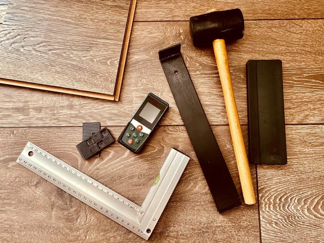 laminat-ist-guenstig-und-leicht-zu-verlegen-cc0-pixabay-jirikraus-220808_download Laminat ist günstig und leicht zu verlegen.