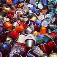 Kaffee Kapseln Millionen Tonnen Kaffeekapseln von Nespresso und anderen landen jedes Jahr im Restmüll