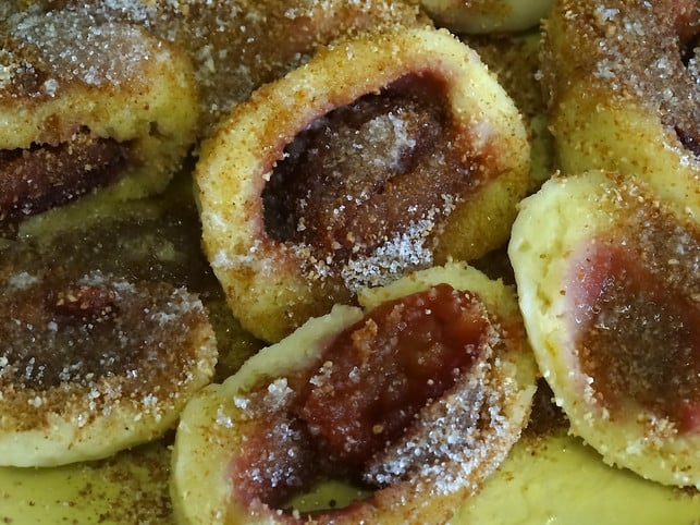 friere-die-pflaumen-fuer-knoedel-im-ganzen-ein-cc0-pixabay-422737-200906_download Friere die Pflaumen für Knödel im Ganzen ein.