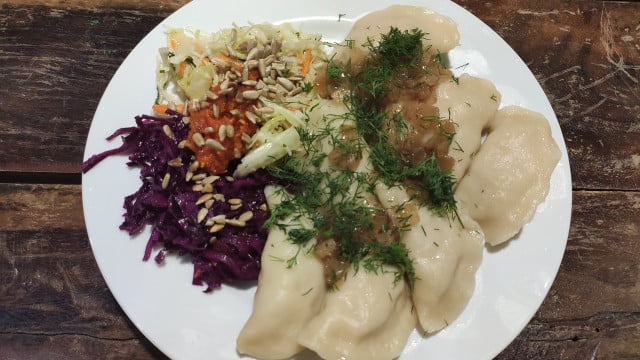 wareniki-utopia-gesche-graue-211027 Wareniki