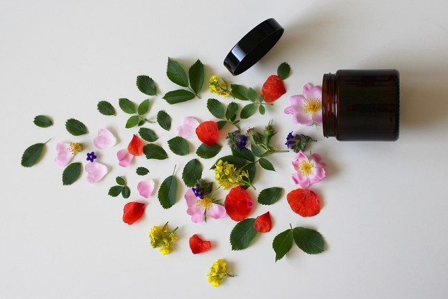 biokosmetik-ist-nicht-gleich-naturkosmetik-cc0-pixabay-monfocus-190528_download Biokosmetik ist nicht gleich Naturkosmetik.