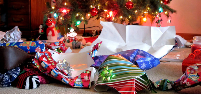 weihnachten-verpackungsmuell-x-the-aftermath-frankieleon-cc-by-2.0-171204-1280x600 TV-Tipp: Weihnachten unverpackt