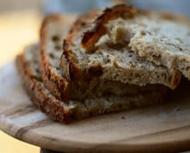 Brotsuppe: Ein Rezept für altbackenes Brot