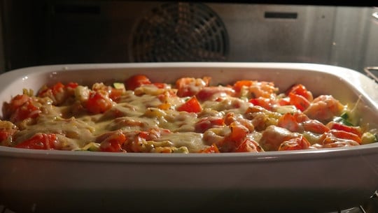 backofen-auflauf-cc0-pixabay-hans-171021 Backofen, Auflauf