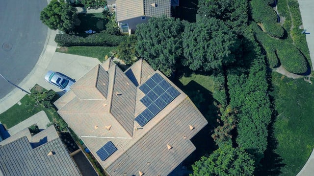 Solaranlage auf Hausdach Solaranlage auf Hausdach