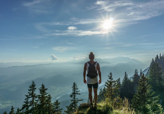 investiere-am-besten-in-langlebige-und-nachhaltige-cc0--pixabay--dreamypixel-250905_download Investiere am besten in langlebige und nachhaltige Sport- und Outdoor-Bekleidung.