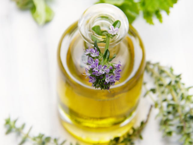 one-mzerate-preserved-aromas-the-nature-cc0-pixabay-silviarita-2250402_download A macerate preserves the aromas of nature.