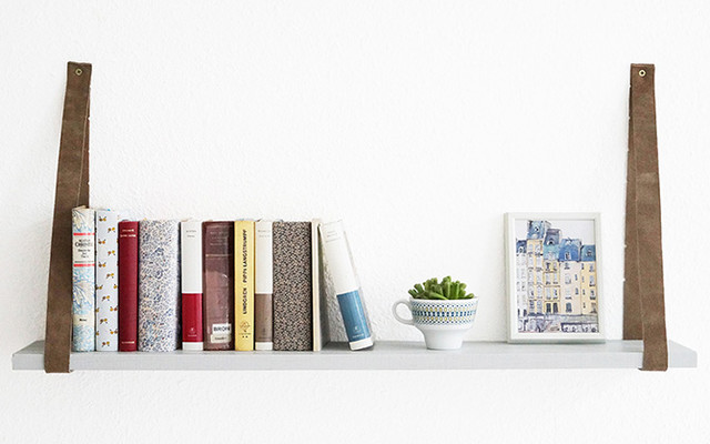 Upcycling-Idee: Das Gürtel-Regal Upcycling-Idee: Das Gürtel-Regal