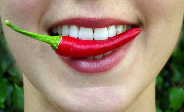 der-inhaltsstoff-capsaicin-kurbelt-den-stoffwechse-cc0-pixabay-englishlikeanative-191027_download Der Inhaltsstoff Capsaicin kurbelt den Stoffwechsel an und fördert die Fettverbrennung.
