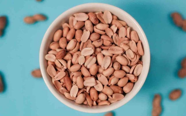 erdnuesse-us-cc0-fidias-cervantes-210531-1280x800 Erdnüsse in Bio-Qualität sind keine schlechte Wahl.