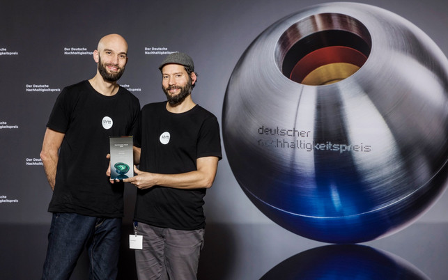 Shiftphones Samuel Waldeck, Carsten Waldeck Next Economy Award: Samuel (l.) und Carsten Waldeck (r) landeten mit Shiftphones in den Top-3-Finalisten der Kategorie Resources