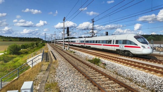 deutschlandticket-ice-cc0-pixabay-holzijue-240413 deutschlandticket ice