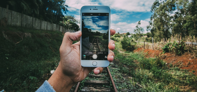 smartphone-diaet-iphone-z-stocksnap-Kaique-Rocha-163008-1280x600 Smartphone Diät