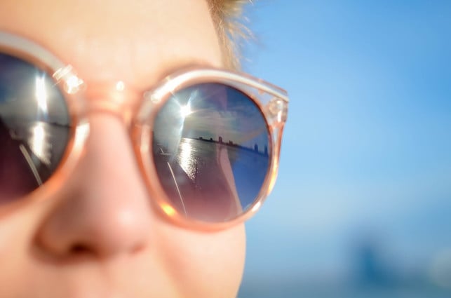 Sunglasses protect your eyes from UV rays and foreign bodies.