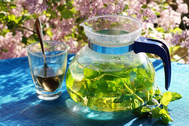 Mint cools from the inside and is therefore very popular in oriental cuisine.