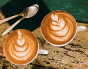 Hafermilch im Kaffee